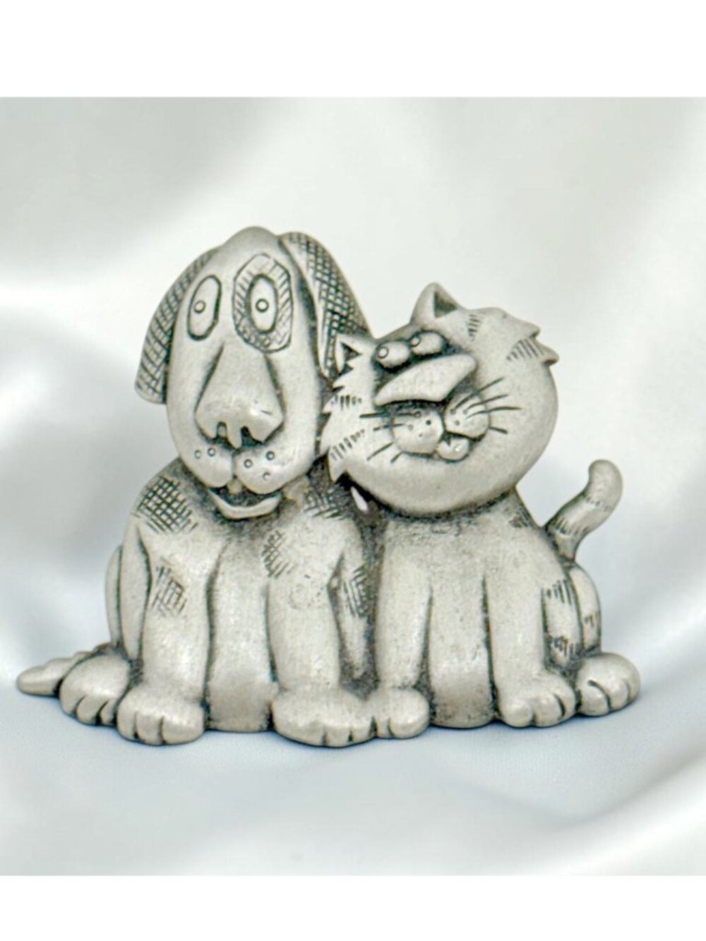 Vintage Jonette Jewelry Dog and Cat Friends Brooch/Pin Pewter Circa 1980s